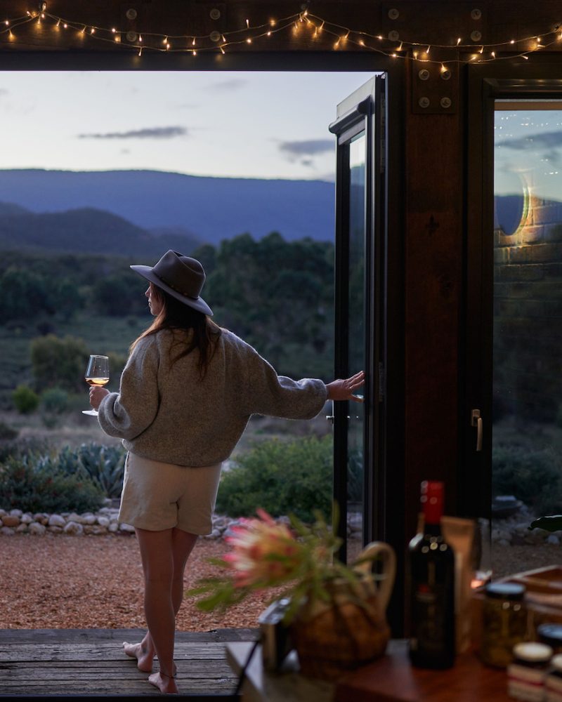 Heartful-Nook-On-The-Hill